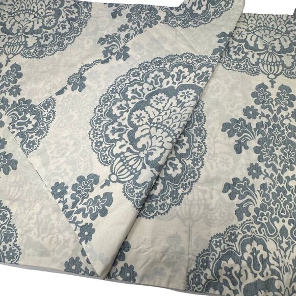 Pottery Barn Standard Pillow Shams Lucianna Medallion blue Damask Design Set 2 - Picture 3 of 4